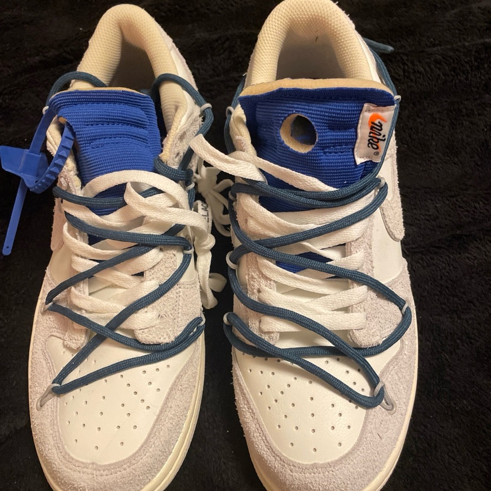Nike Men's White and Blue Sneakers